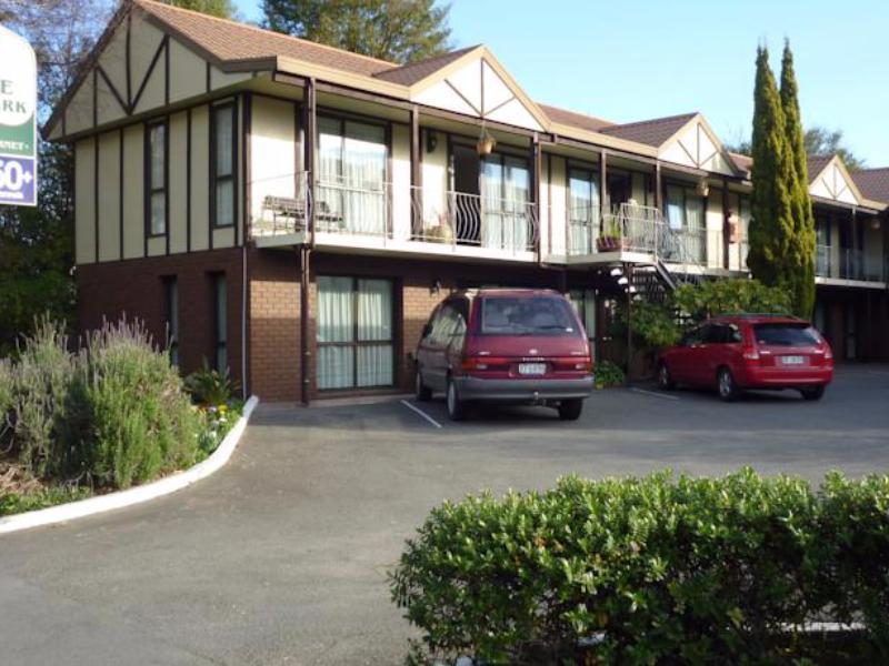 Argyle On The Park - Overlooking Hagley Park Motel